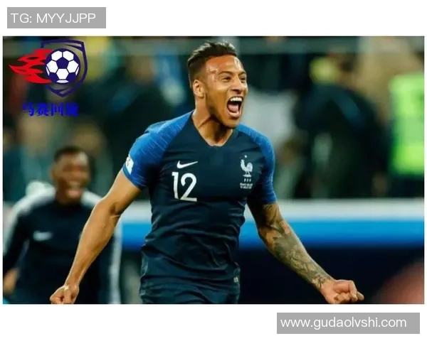 战术革新!新教练如何激活足球转会?