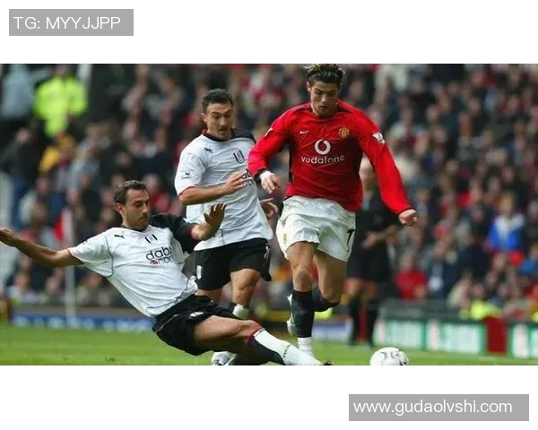 球员评分与战术分析：谁是球队核心？