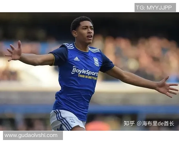 世青赛U20焦点球员深度分析 揭示未来足球明星潜力与成长轨迹